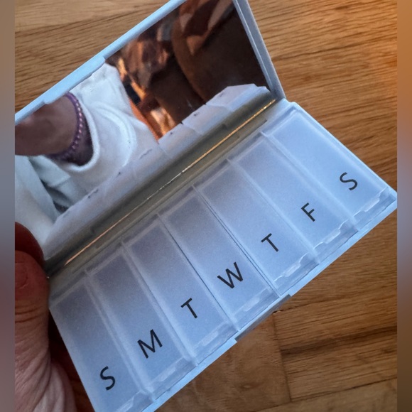 C&C California PillBox - Picture 3 of 5